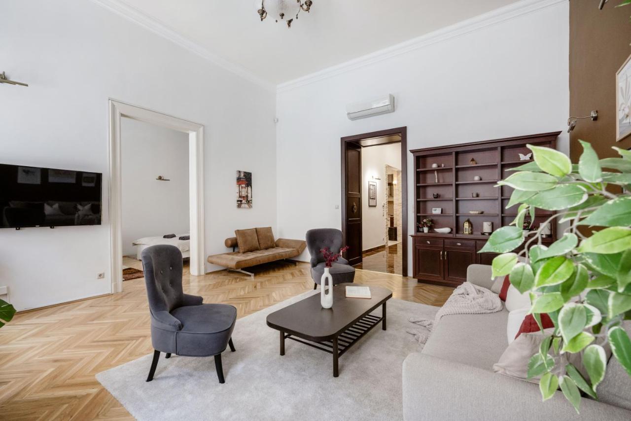Apartament Luxe, Historic Near Downtown Landmarks 19th Century *